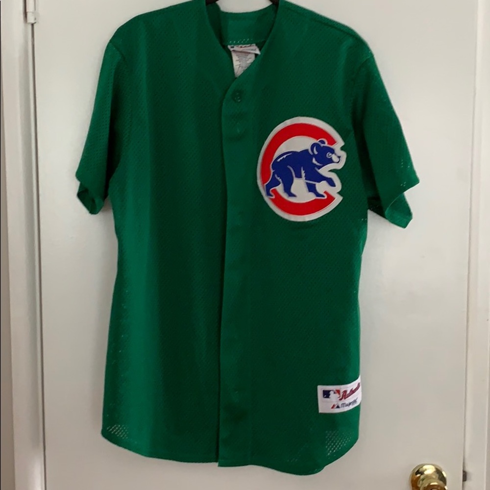 Authentic Green Chicago Cubs Jersey. Men’s Large